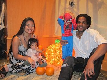 Halloween family
